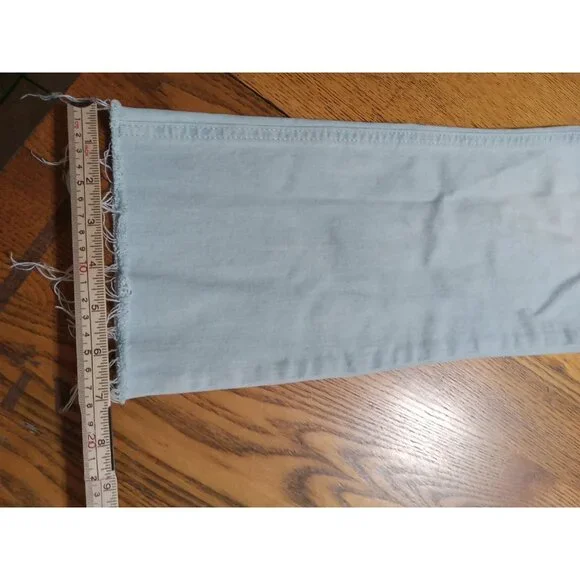 OLD NAVY Jeans Womens 4P BLUE LIGHT Wash STRAIGHT ? Preowned Button Fly Used - Picture 7 of 13